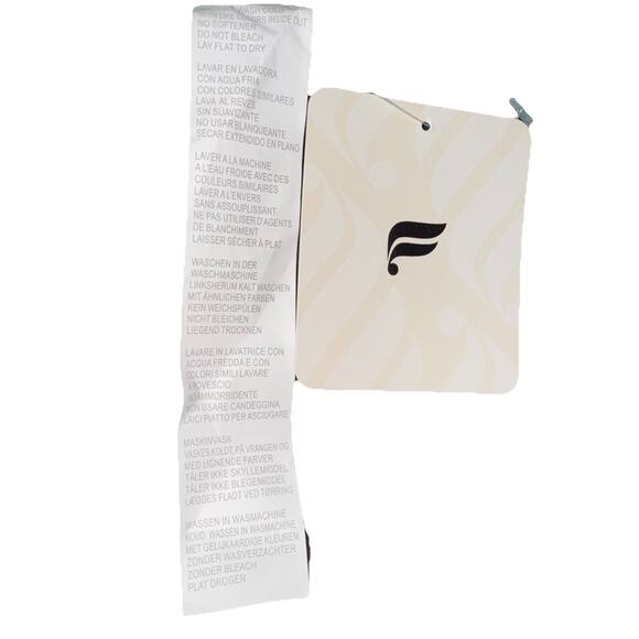 NEW Fabletics Oasis Crossover Rib Kick Flare Leggings Black Medium High Waist - Picture 8 of 8